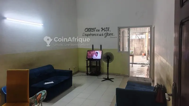 Villa basse 3 chambres — Angré Djibi